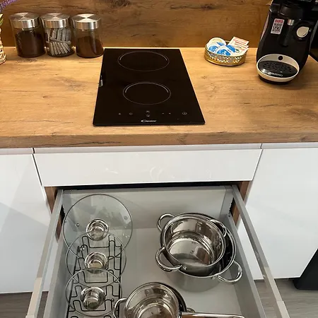 SkyTravel 27 Apartament Pileckiego Nowy Dwór Mazowiecki Airport Modlin 24H