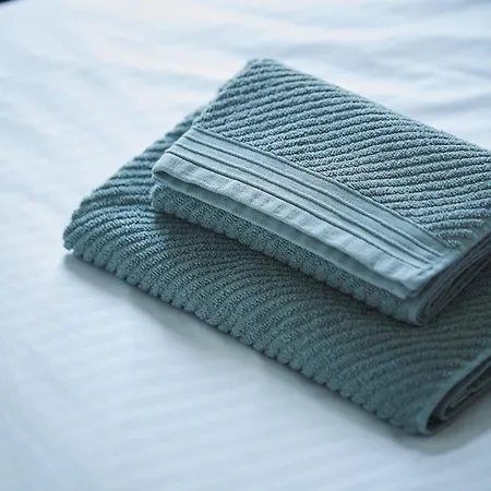 SkyTravel 27 Apartament Pileckiego Nowy Dwór Mazowiecki Airport Modlin 24H Apartament