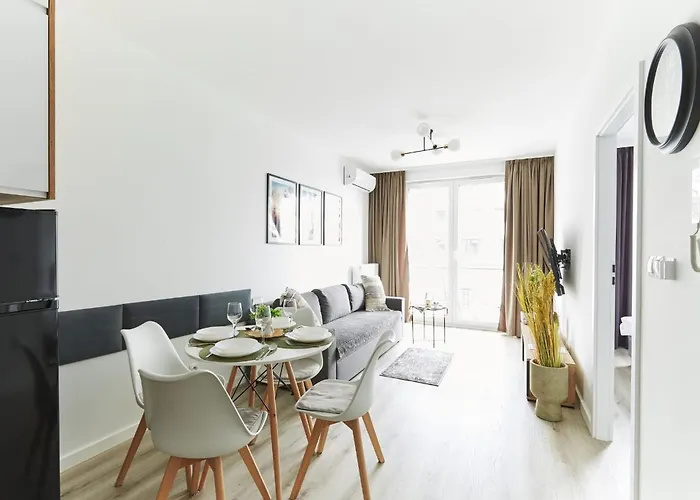 Apartment Pileckiego Iii By Jumpinhere Nowy Dwor Mazowiecki